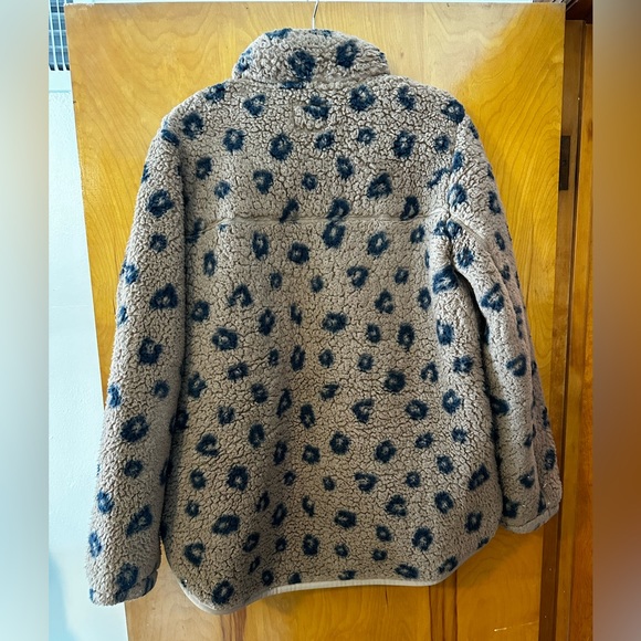 Abercrombie Sherpa - Picture 3 of 3